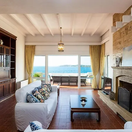 Cape Villa *